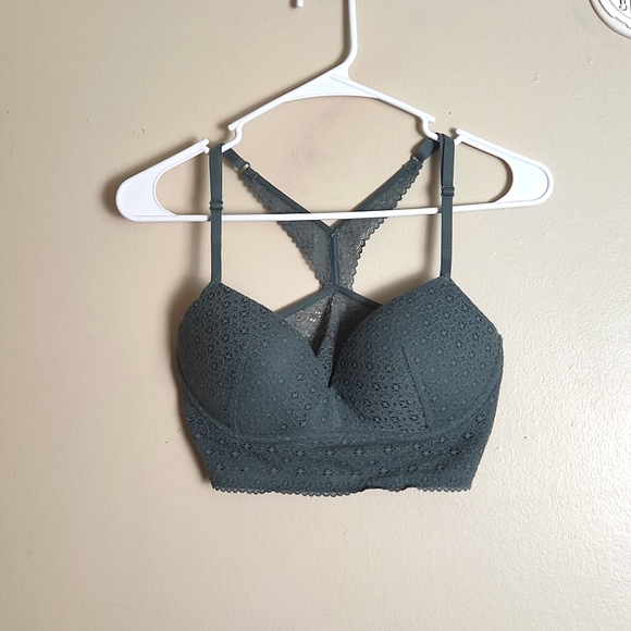 Victoria's Secret Body by Victoria Padded no-wire Racerback Bra - Picture 1 of 6